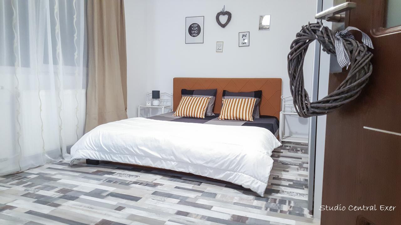 Exer Ii Apartment